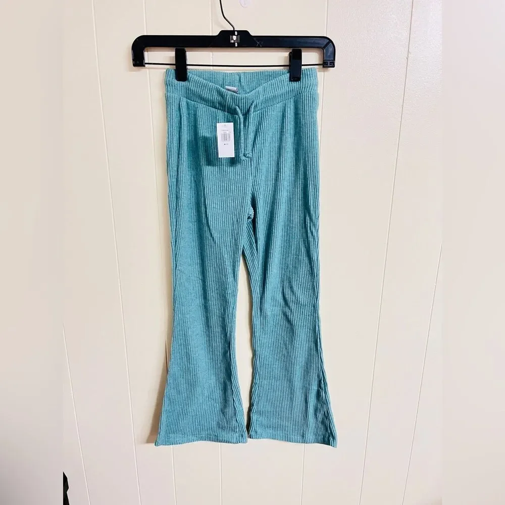 NWT Girls Plush Ribbed Flare Pants Sz L (8)
